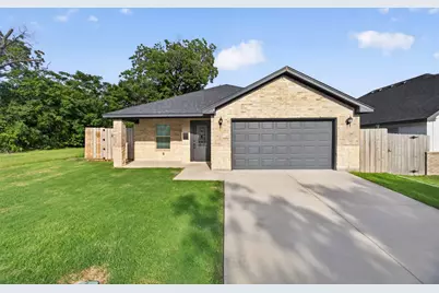 1504 Missouri Avenue, Fort Worth, TX 76104 - Photo 1