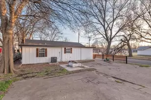 902 Calumet St, Waco, TX 76704 - Photo 21