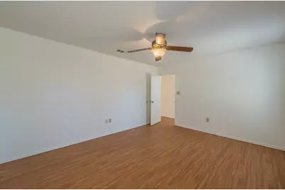 700 Mann Court, Cleburne, TX 76033 - Photo 7