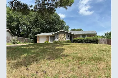 1908 Brookview Drive, Arlington, TX 76010 - Photo 1