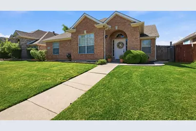 4724 Grant Park Avenue, Fort Worth, TX 76137 - Photo 1