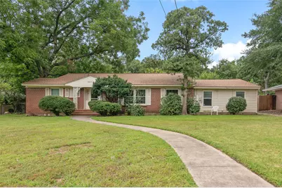 1604 Laurelwood Drive, Denton, TX 76209 - Photo 1