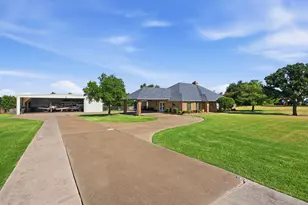 13017 Hillcrest Blvd, Keller, TX 76244 - Photo 3