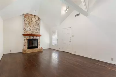 9025 San Fernando Way, Dallas, TX 75218 - Photo 5