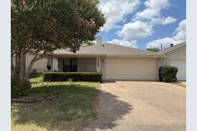 1200 Chapel View Drive, Waco, TX 76712 - Photo 1