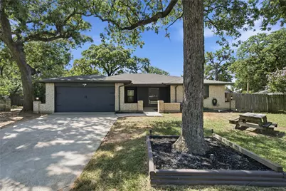 5711 Kingstree Court, Arlington, TX 76017 - Photo 1