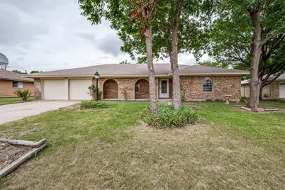 2426 Yellowstone Place, Denton, TX 76209 - Photo 1