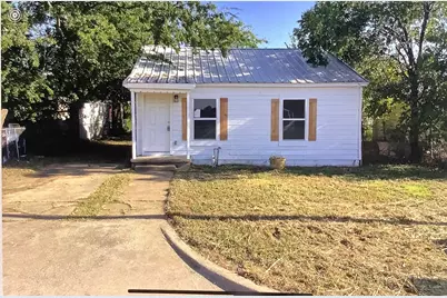 406 11th Street, Mineral Wells, TX 76067 - Photo 1