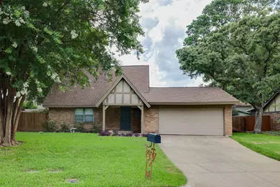 3906 San Luis Court, Arlington, TX 76016 - Photo 1