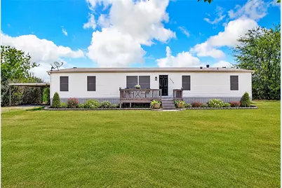 12156 Thistle Lane, Justin, TX 76247 - Photo 1