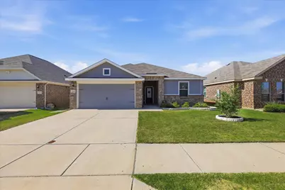 7533 Pleasant Oaks Street, Fort Worth, TX 76120 - Photo 1