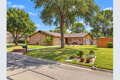 525 Magnolia Street, Denton, TX 76201 - Photo 1