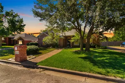 1024 Cheyenne Trail, Hewitt, TX 76643 - Photo 1