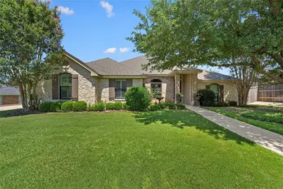 9116 Wolf Creek Drive, Woodway, TX 76712 - Photo 1