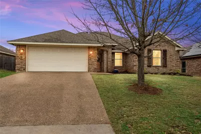 10001 Adobe Court, Waco, TX 76712 - Photo 1