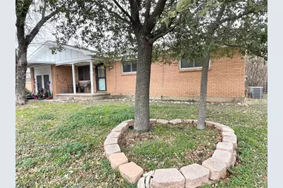 719 N 59th Street, Waco, TX 76710 - Photo 1