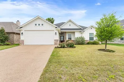 10305 Fallen Leaf Drive, Waco, TX 76712 - Photo 1