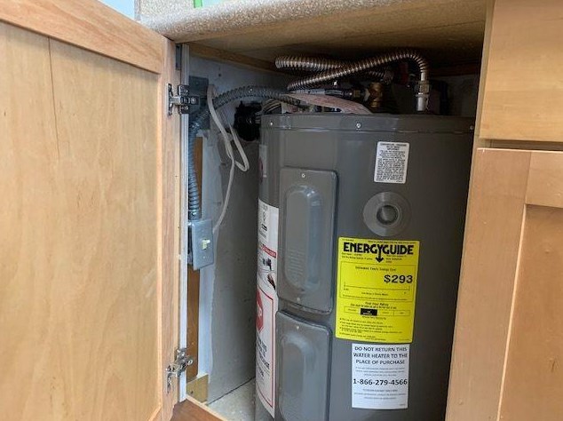 1085 Exeter, Boca Raton FL 33434-4858 exterior