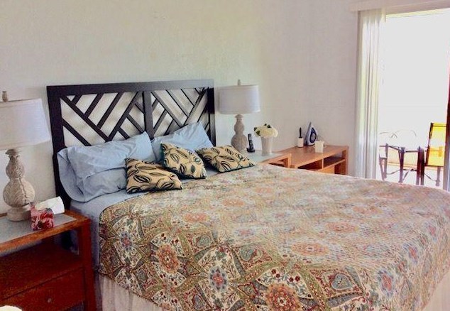 1085 Exeter, Boca Raton FL 33434-4858 exterior