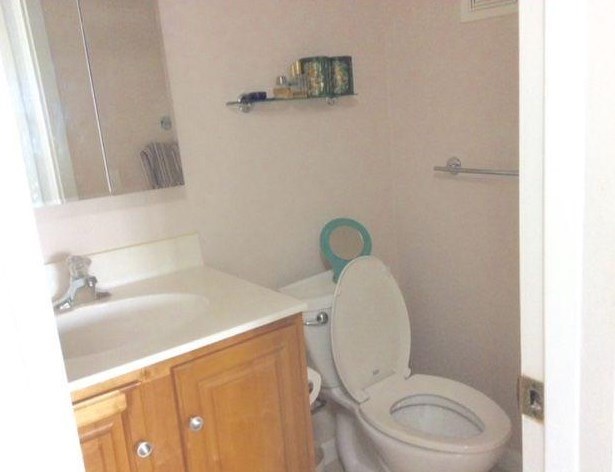 1085 Exeter, Boca Raton FL 33434-4858 exterior