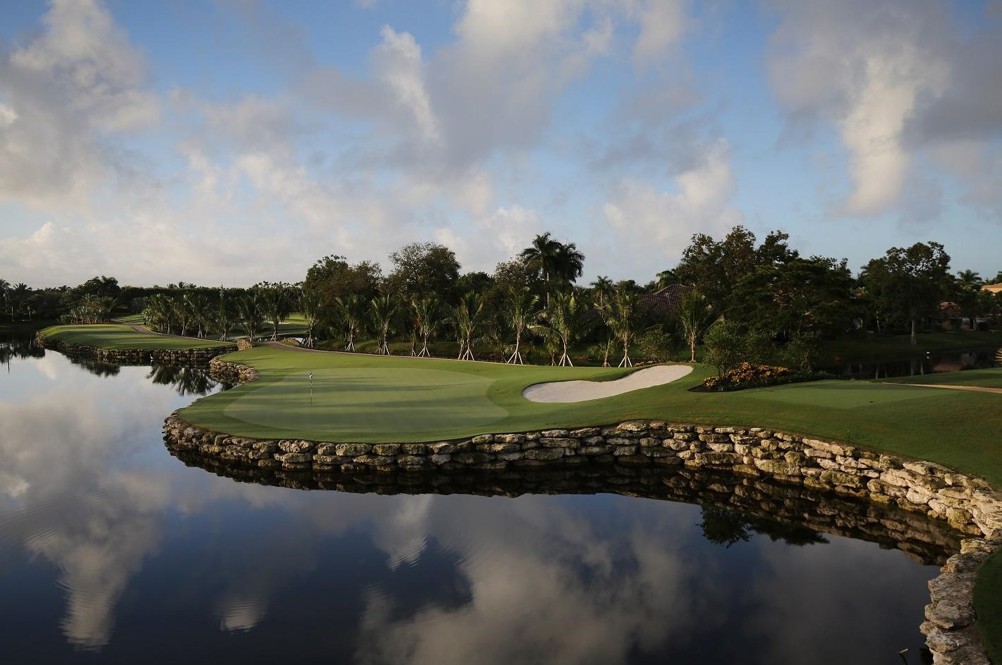 7140 Queenferry Cir, Boca Raton FL 33496-5950 exterior