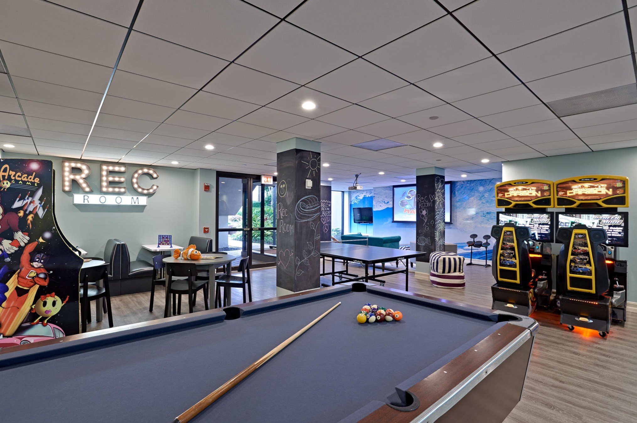 7140 Queenferry Cir, Boca Raton FL 33496-5950 exterior