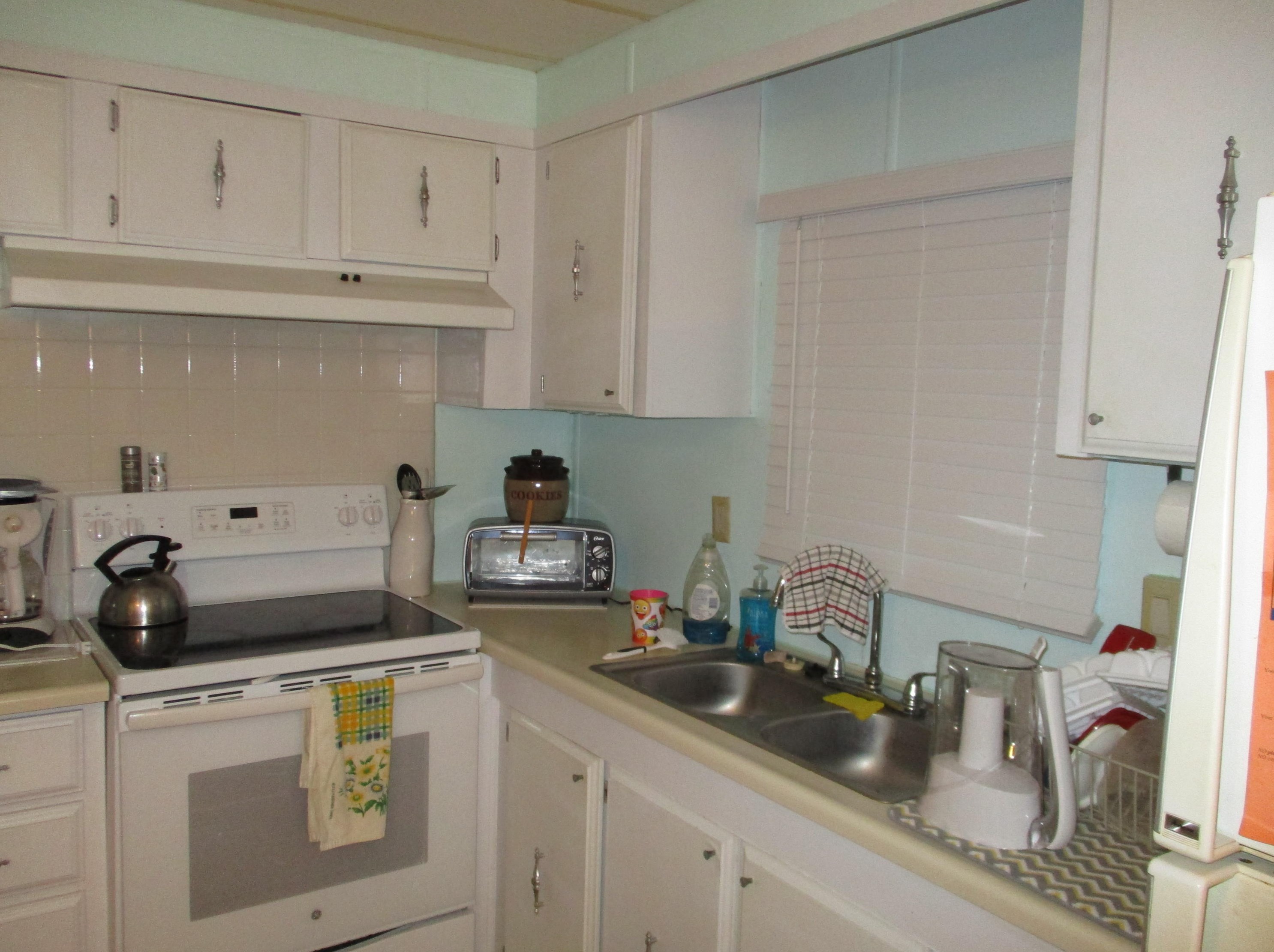 7915 Independence Ave, Hobe Sound FL  33455-5910 exterior