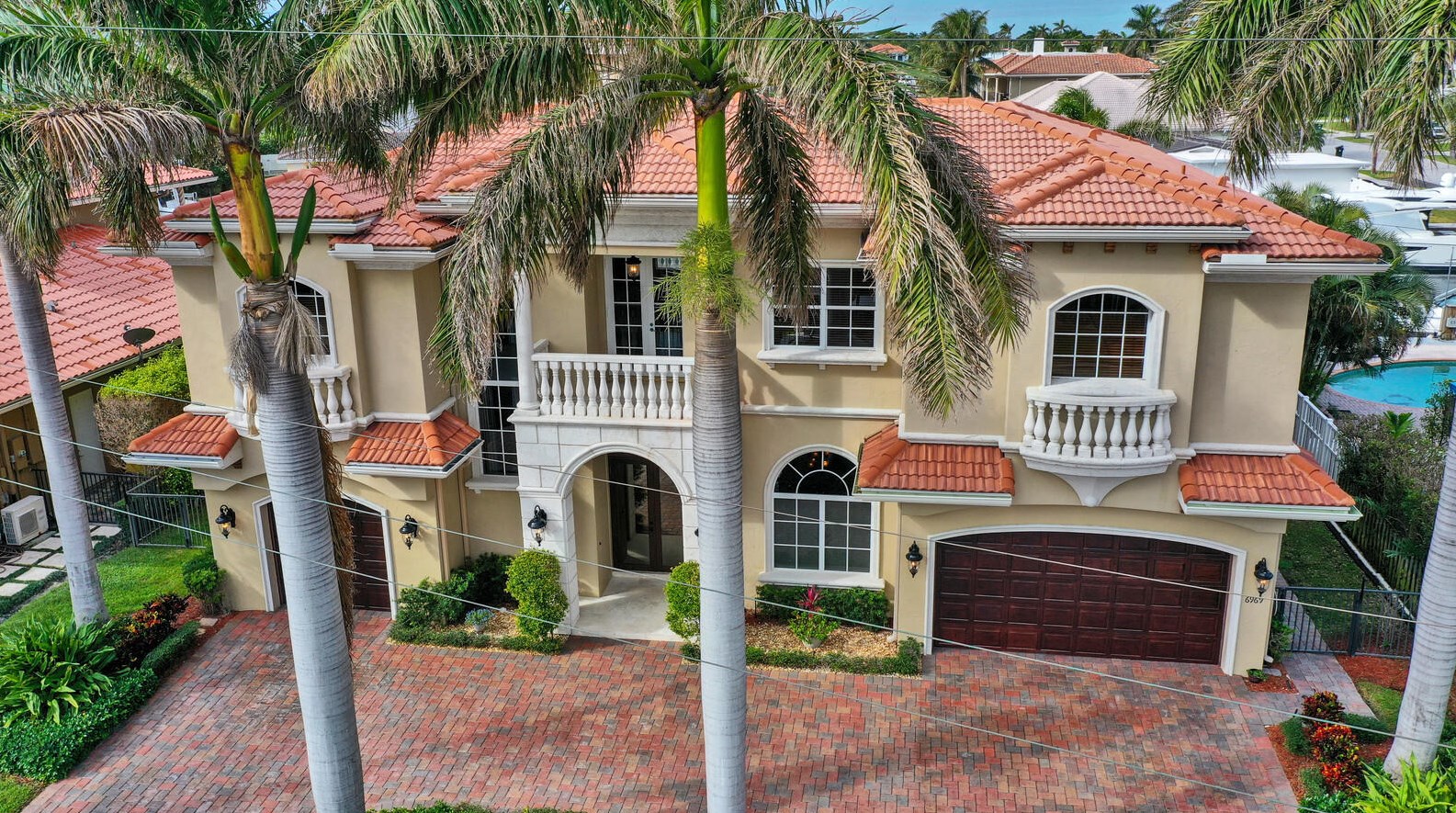 6969 8 Dr, Boca Raton FL 33487-2413 exterior