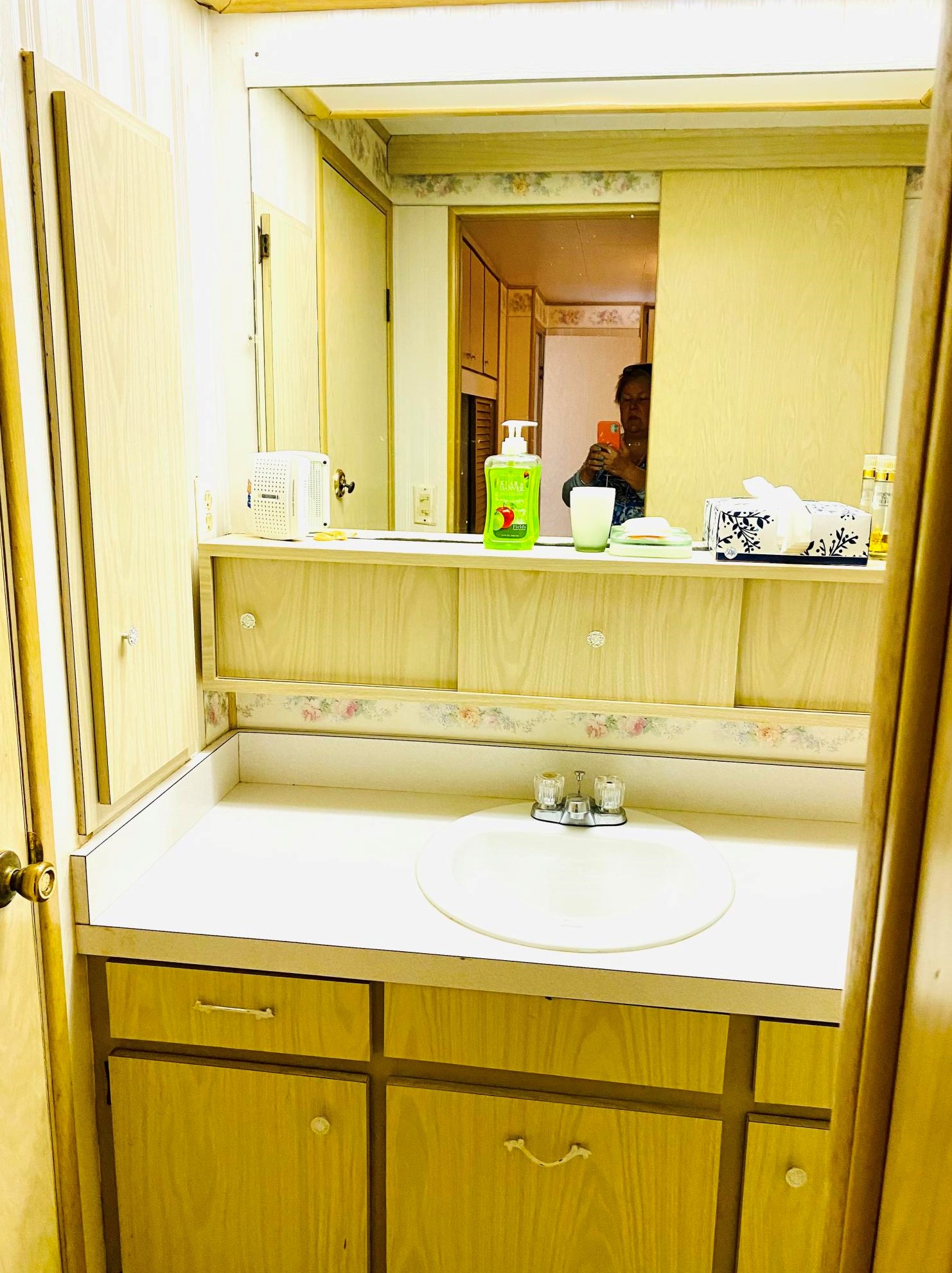 4060 Mockingbird Dr, Boynton Beach FL 33436-2661 exterior