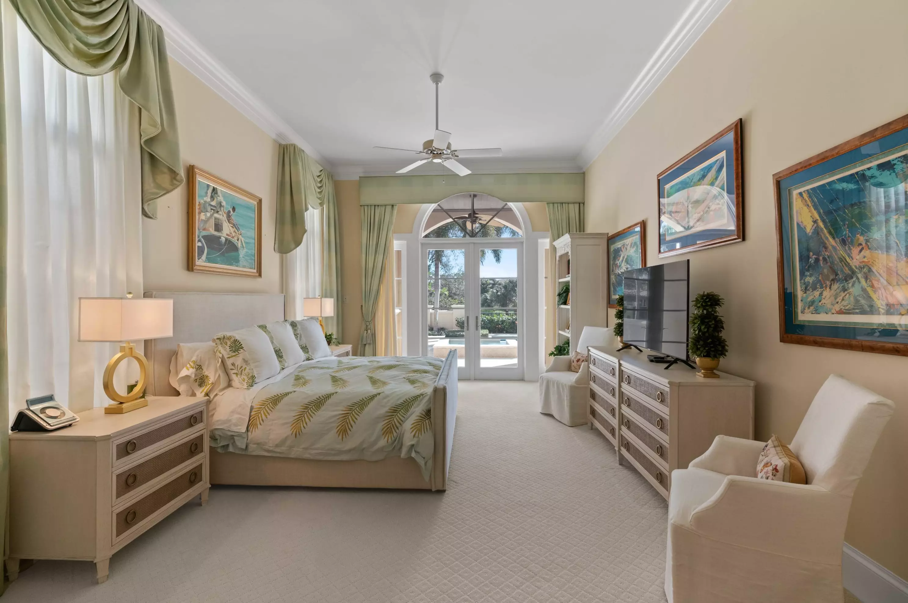 527 Bald Eagle Dr, Jupiter FL  33477-4205 exterior