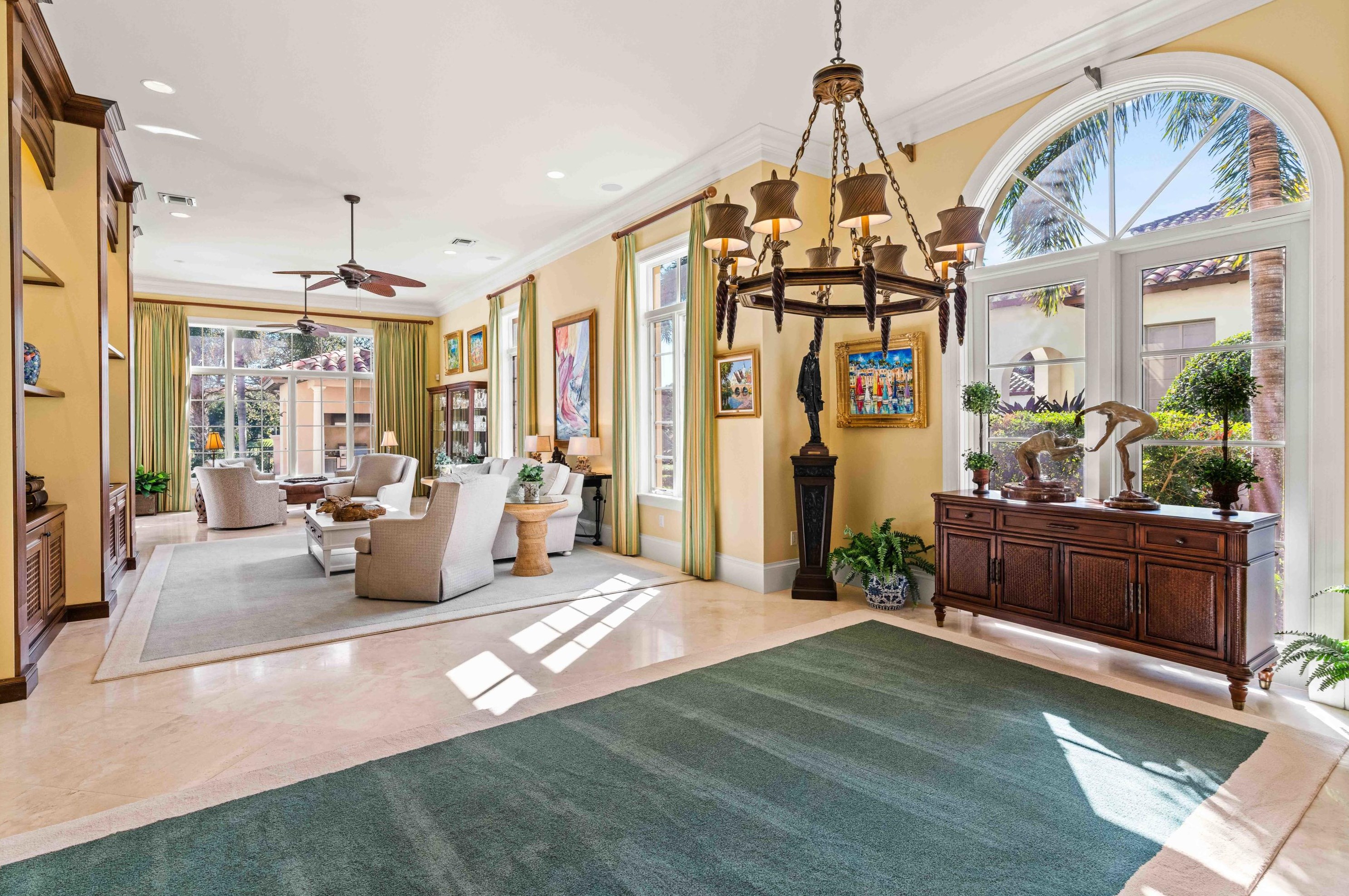 527 Bald Eagle Dr, Jupiter FL  33477-4205 exterior