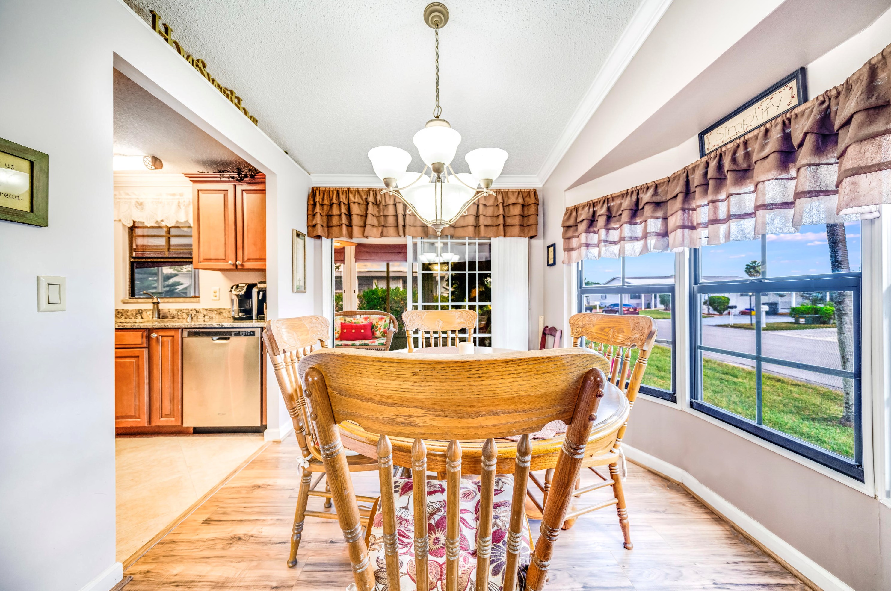 1641 64 Way, Boca Raton FL 33428-6757 exterior