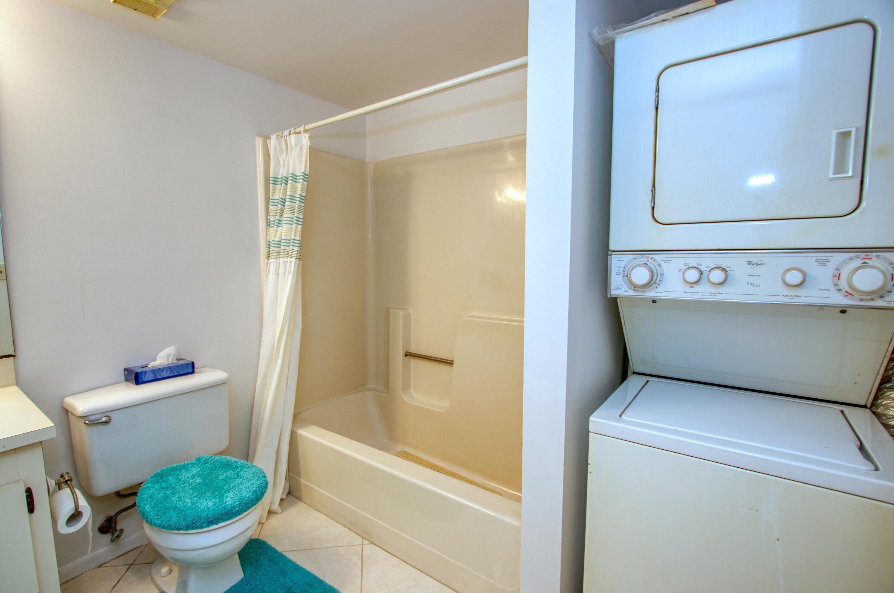 7070 Golf Colony Ct, Lake Worth FL 33467-8829 exterior