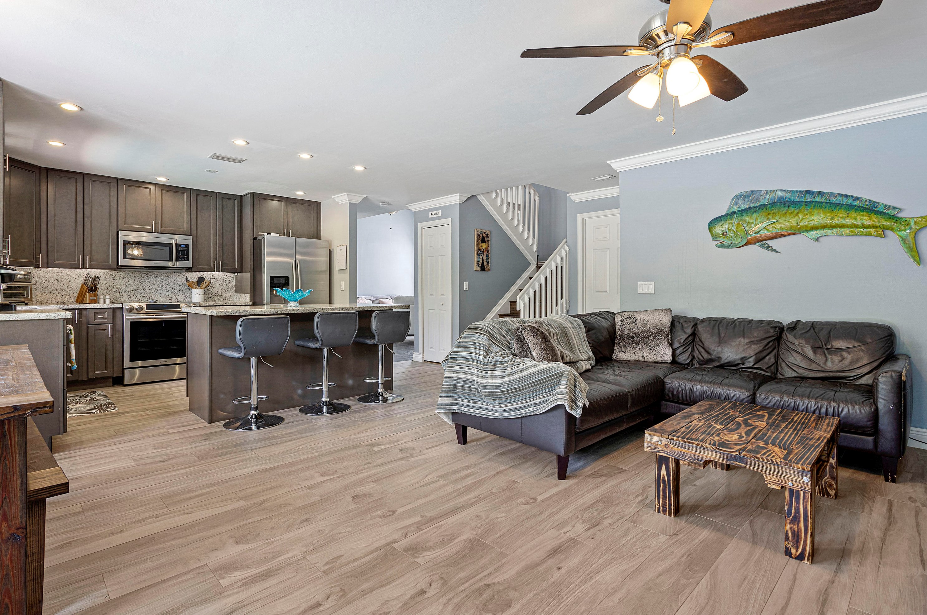 8574 Tourmaline Blvd, Boynton Beach FL 33472-2418 exterior