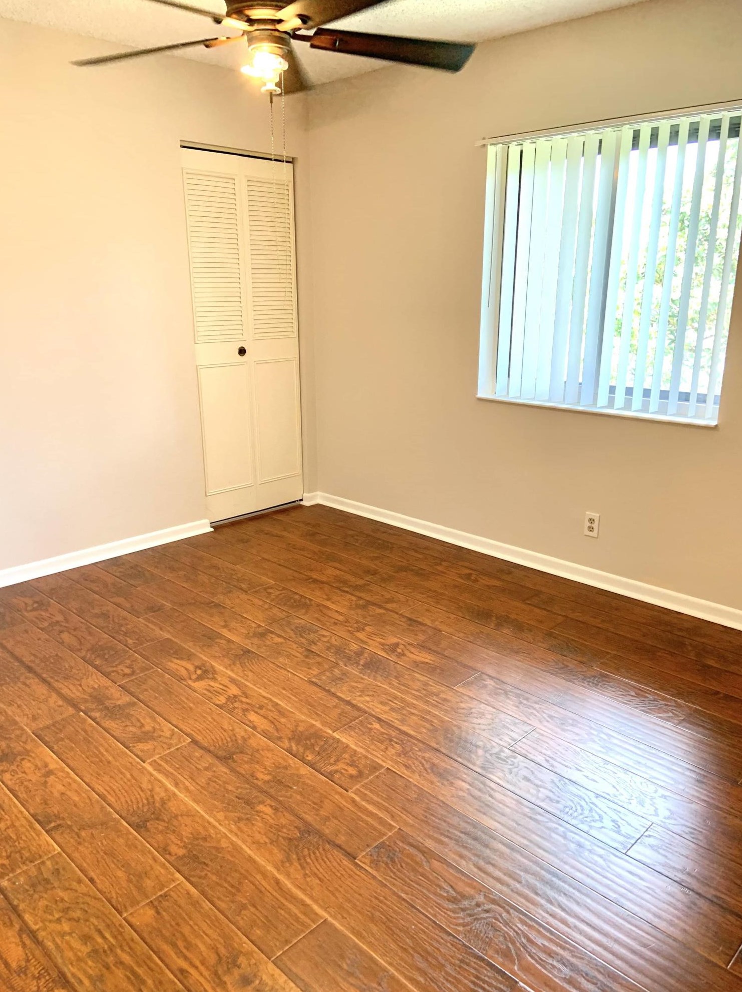 433 Pine Glen Ln, Lake Worth FL  33463-8531 exterior