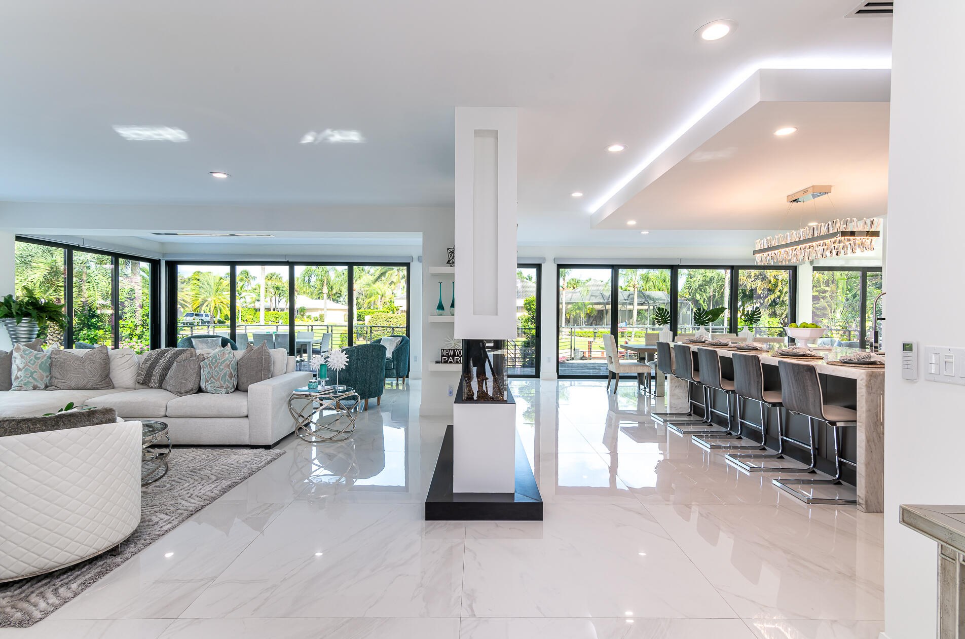 737 Boca Bay Colony Dr, Boca Raton FL  33487-1755 exterior