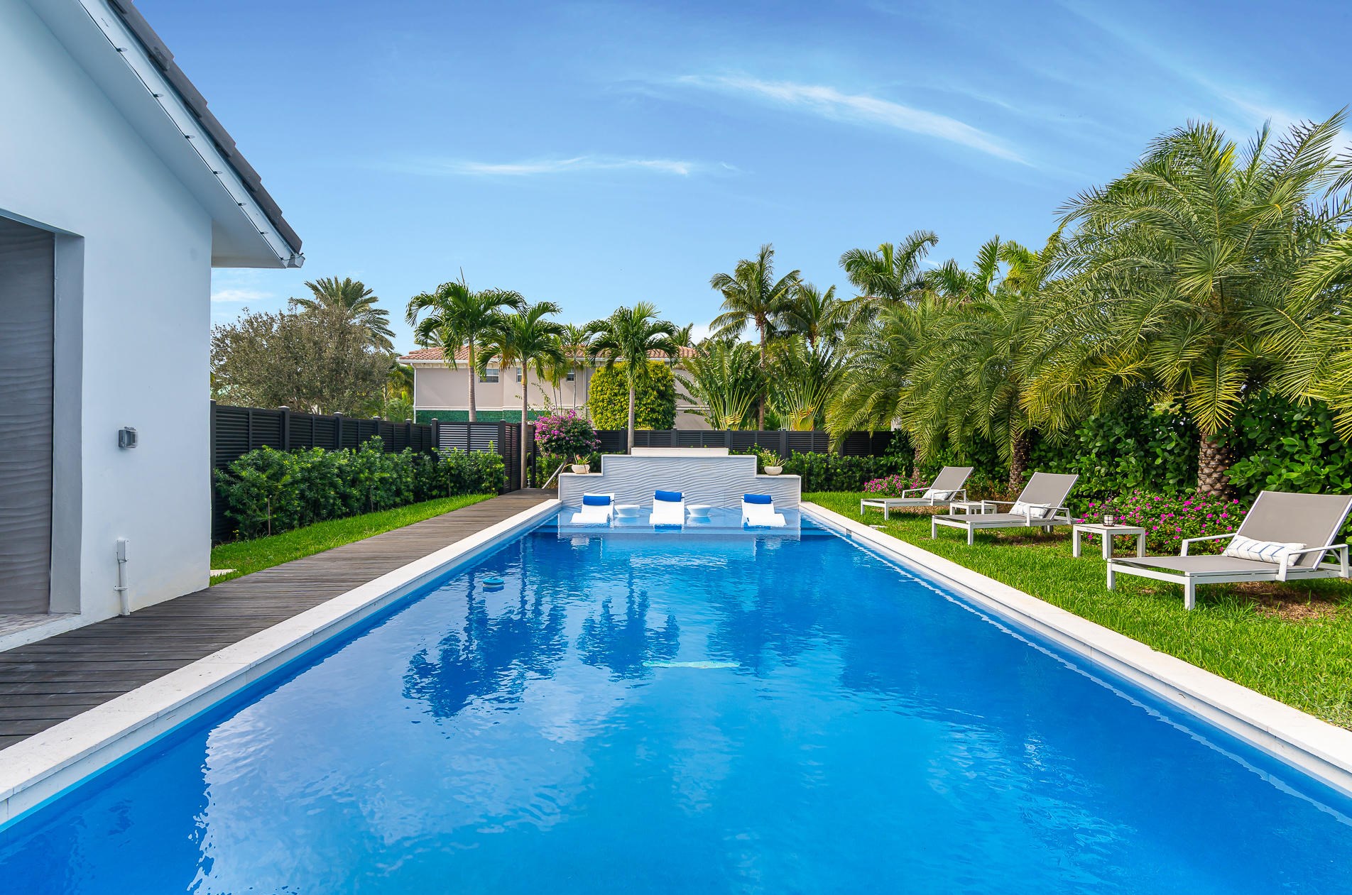 737 Boca Bay Colony Dr, Boca Raton FL  33487-1755 exterior