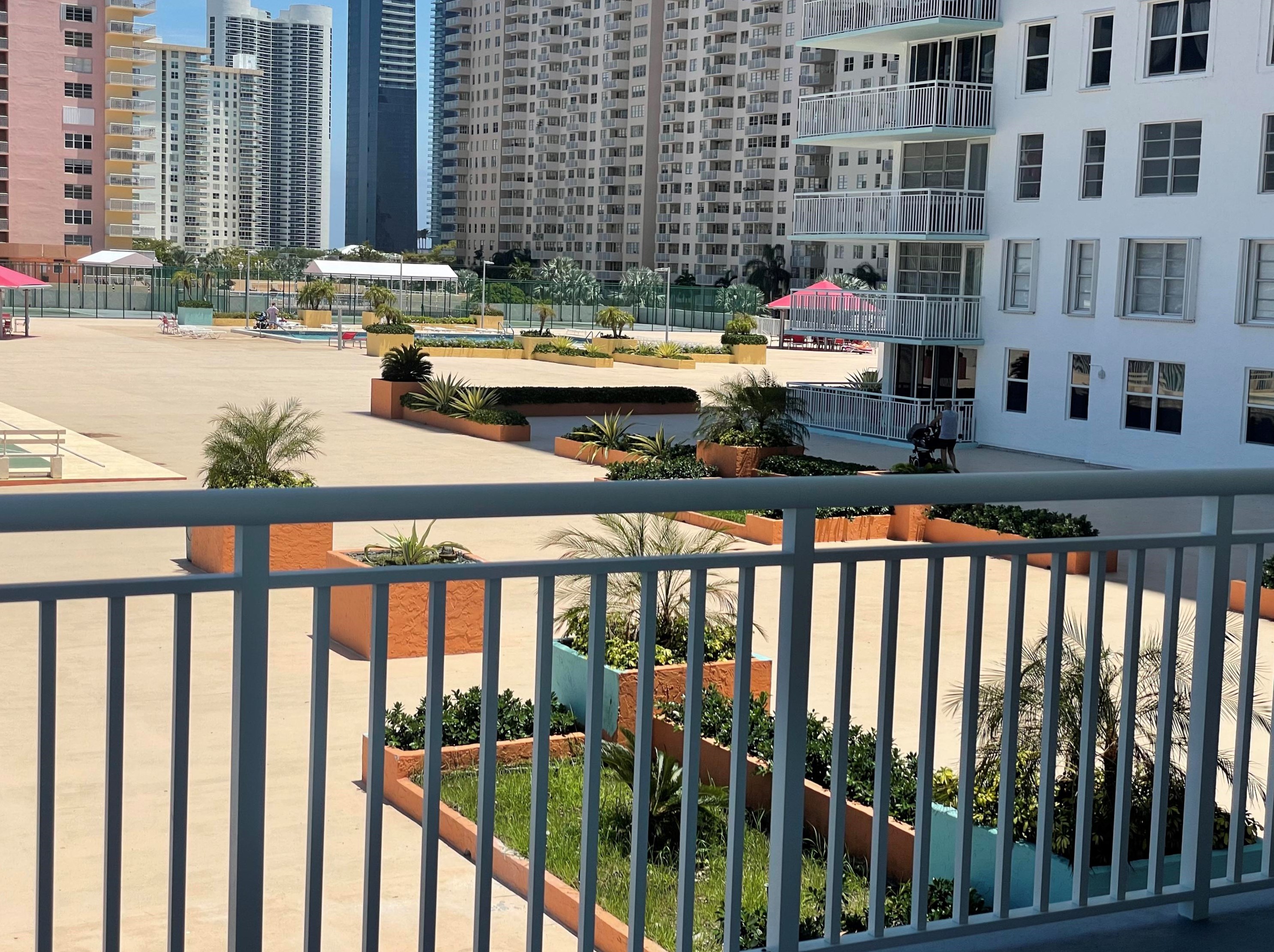 301 174th St, Miami FL  33162-1873 exterior