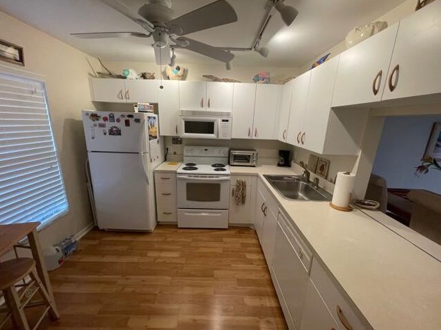 401 Bennington Ln, Lake Worth FL  33467-3038 exterior