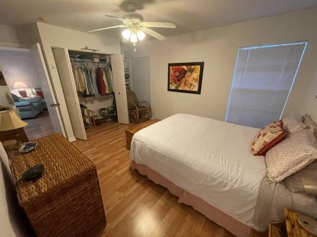 401 Bennington Ln, Lake Worth FL  33467-3038 exterior