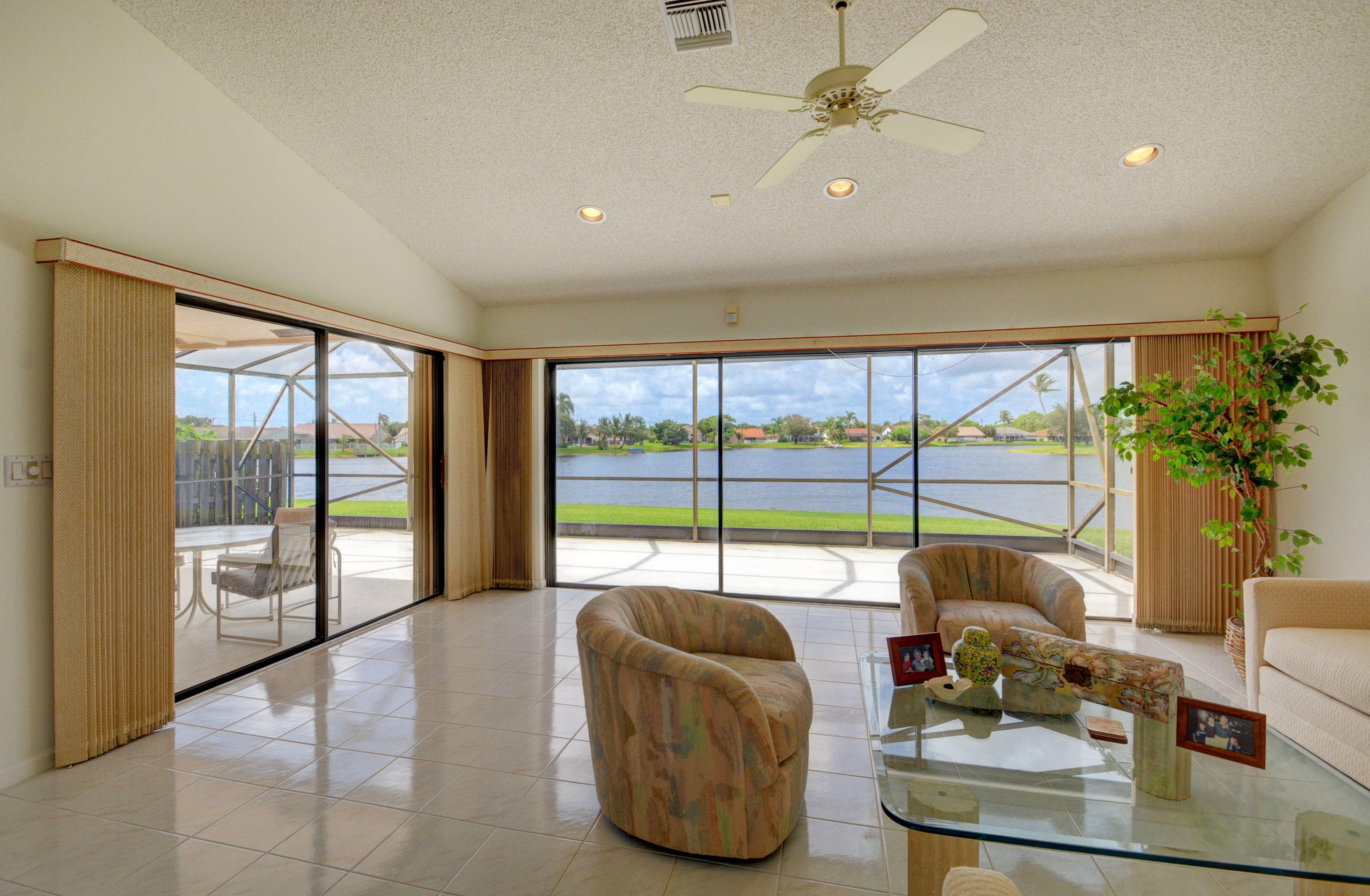 7779 Grovewood Dr, Lake Worth FL  33467-7967 exterior