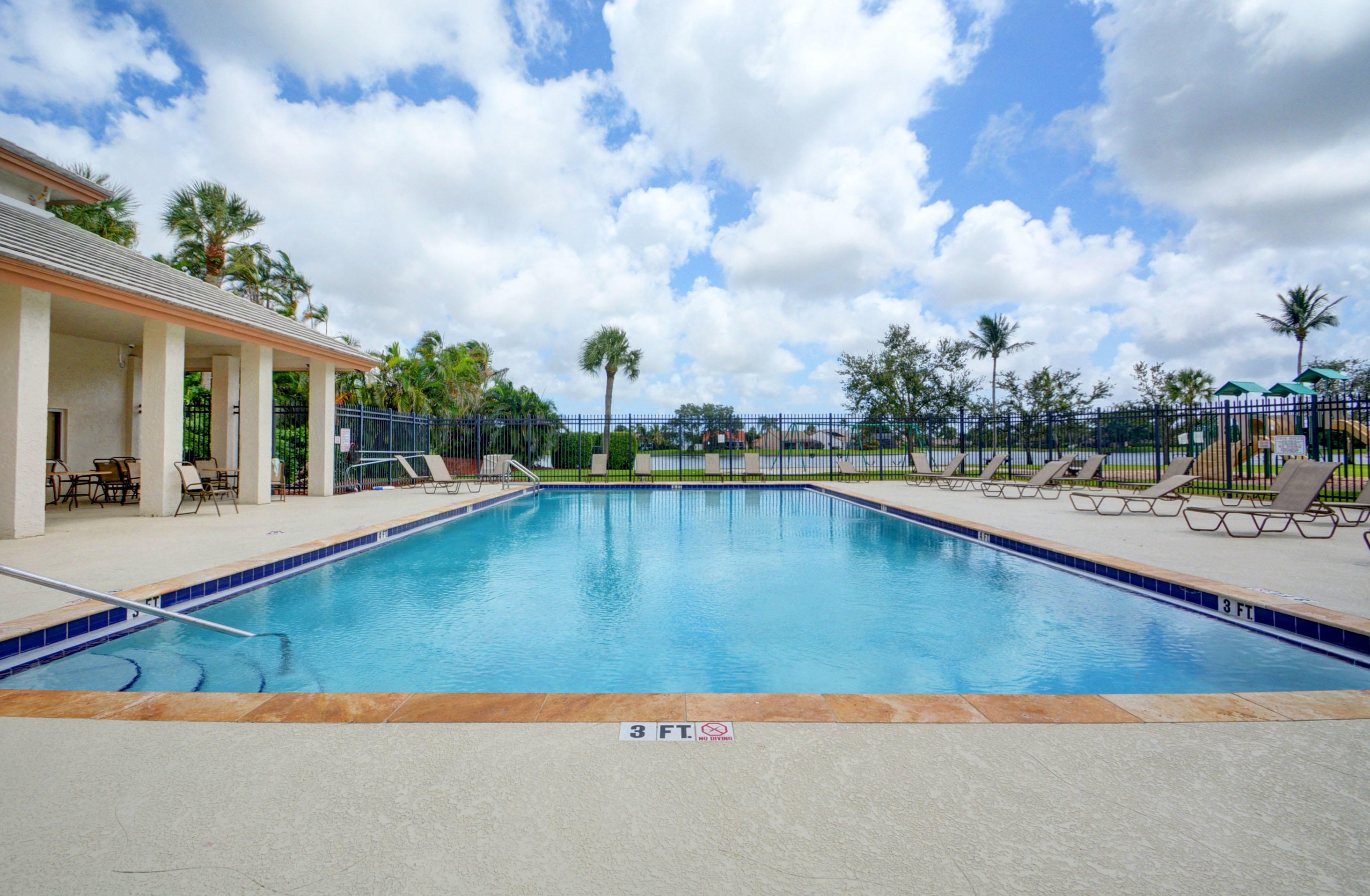 7779 Grovewood Dr, Lake Worth FL  33467-7967 exterior