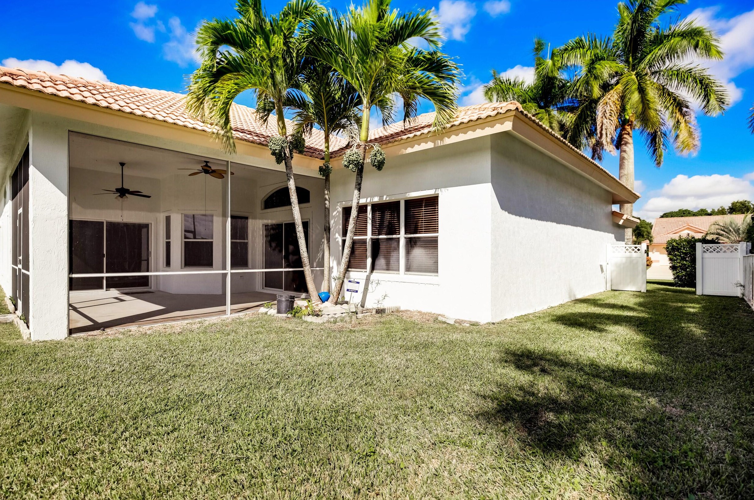 7208 Brickyard Cir, Lake Worth FL 33467-7240 exterior