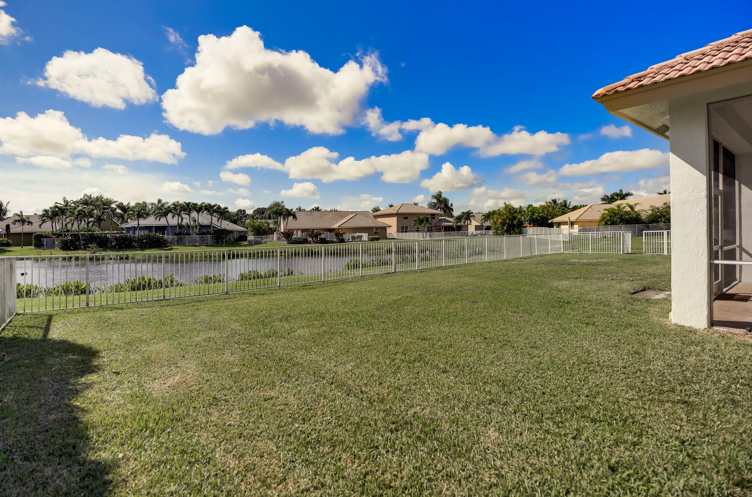 7208 Brickyard Cir, Lake Worth FL 33467-7240 exterior