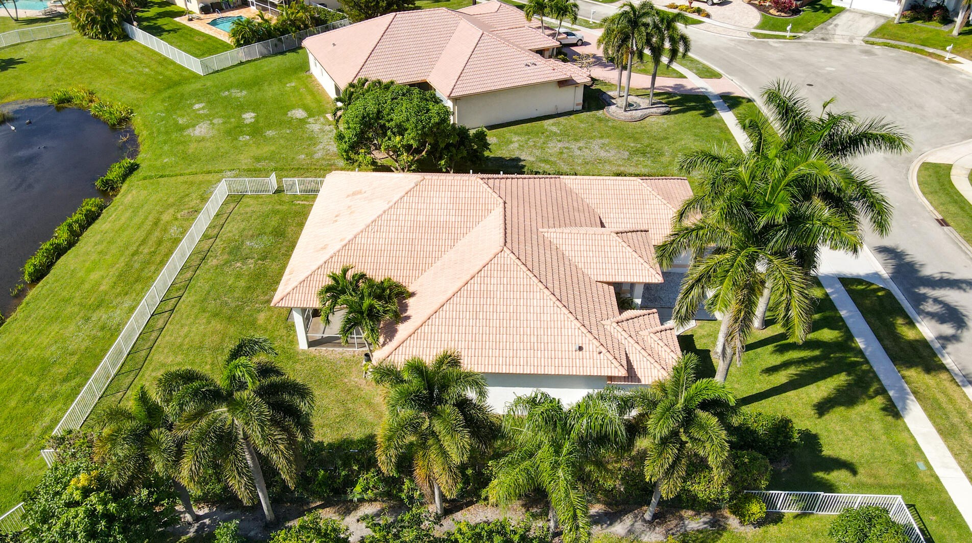 7208 Brickyard Cir, Lake Worth FL 33467-7240 exterior