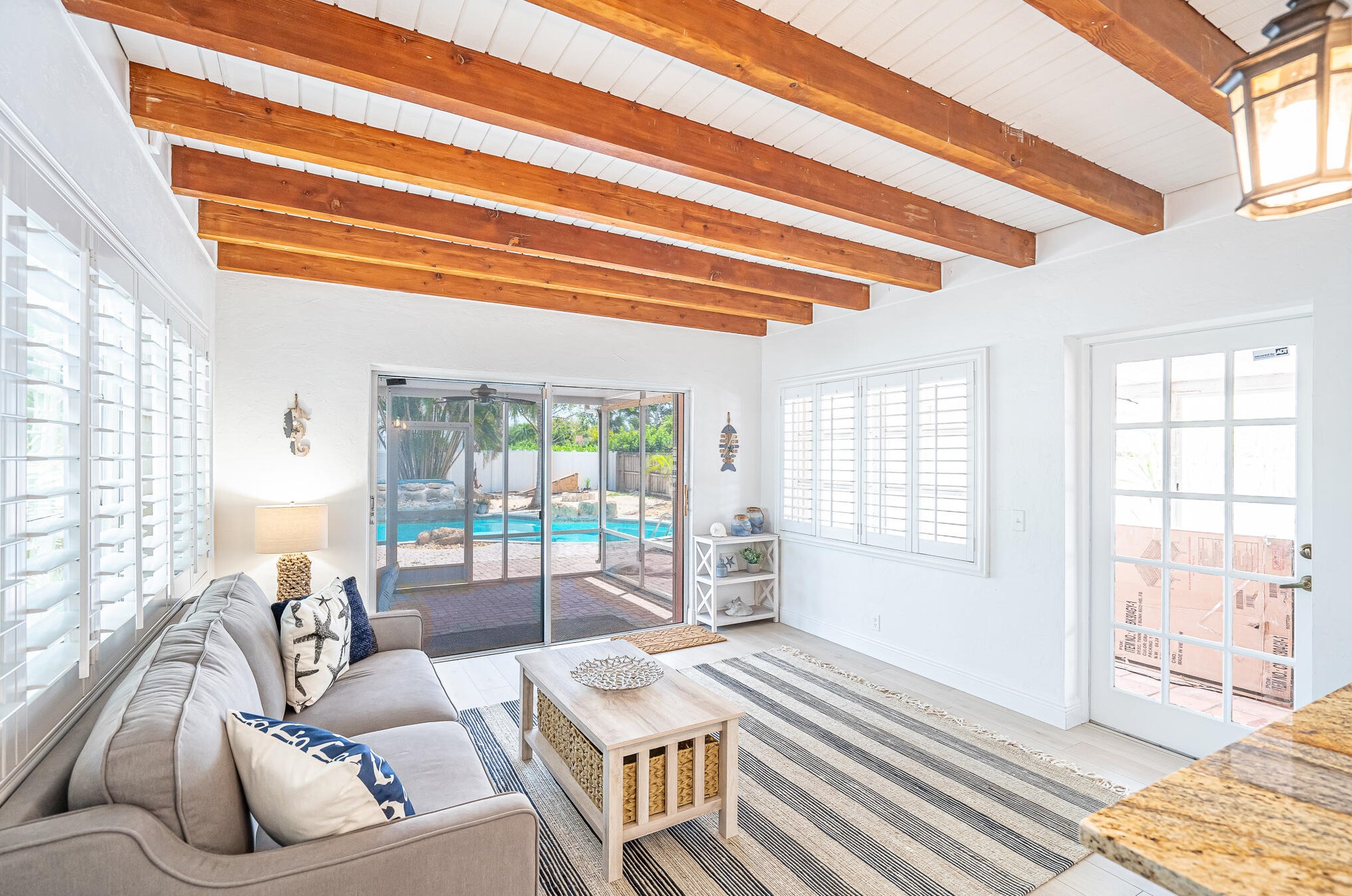 216 Ne 15th St, Delray Beach, FL 33444