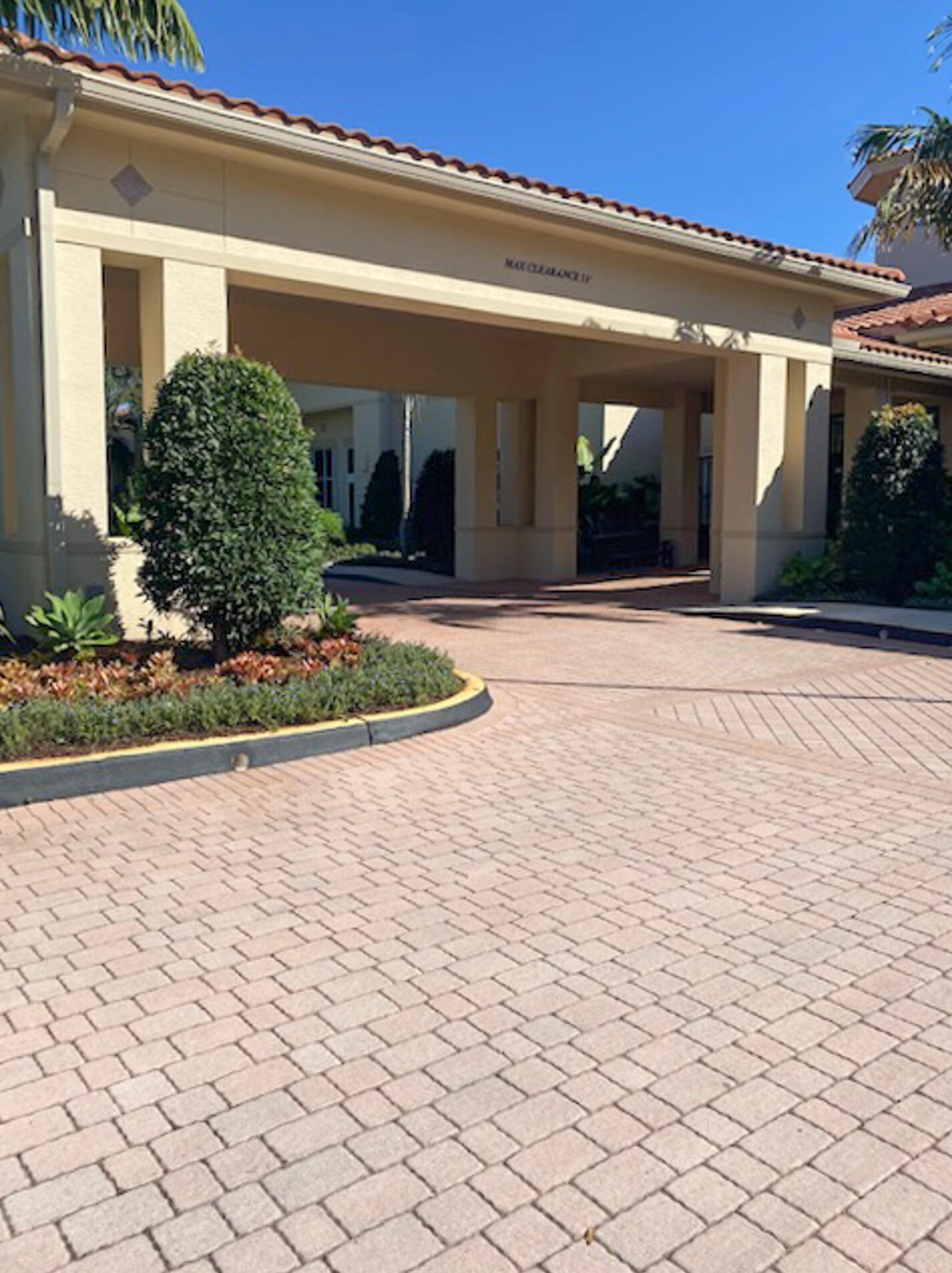 11480 Ohanu Cir, Boynton Beach FL  33437-7031 exterior