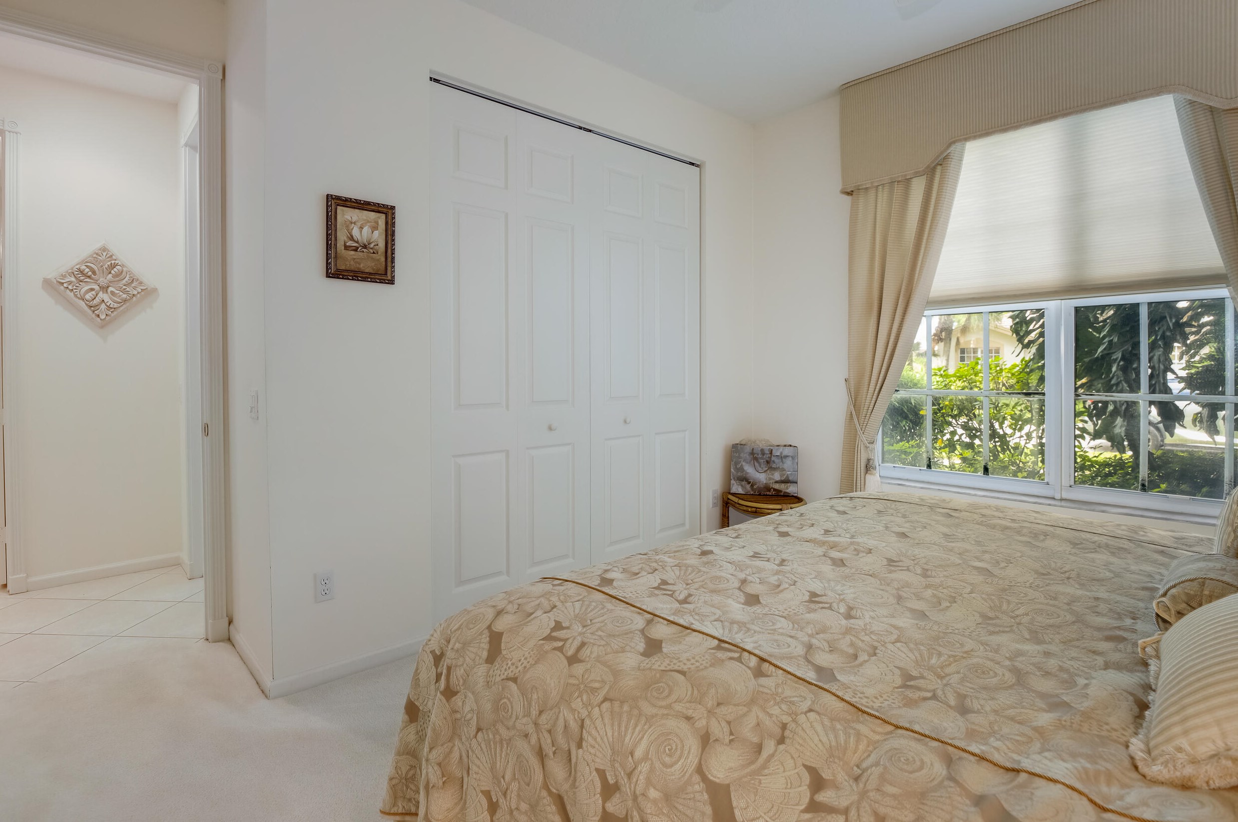 11480 Ohanu Cir, Boynton Beach FL  33437-7031 exterior