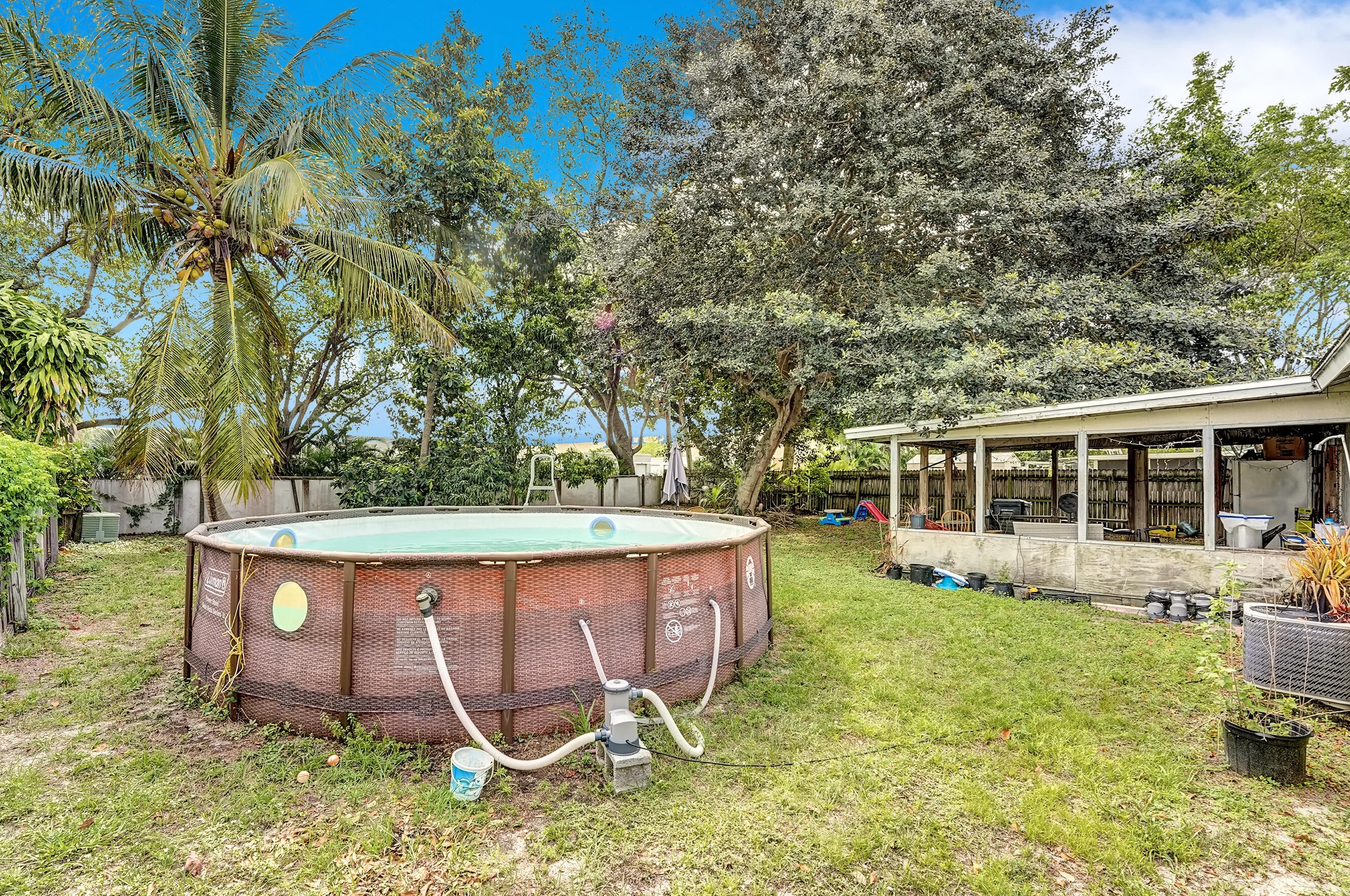 4665 Poseidon Pl, Lake Worth FL 33463-7251 exterior