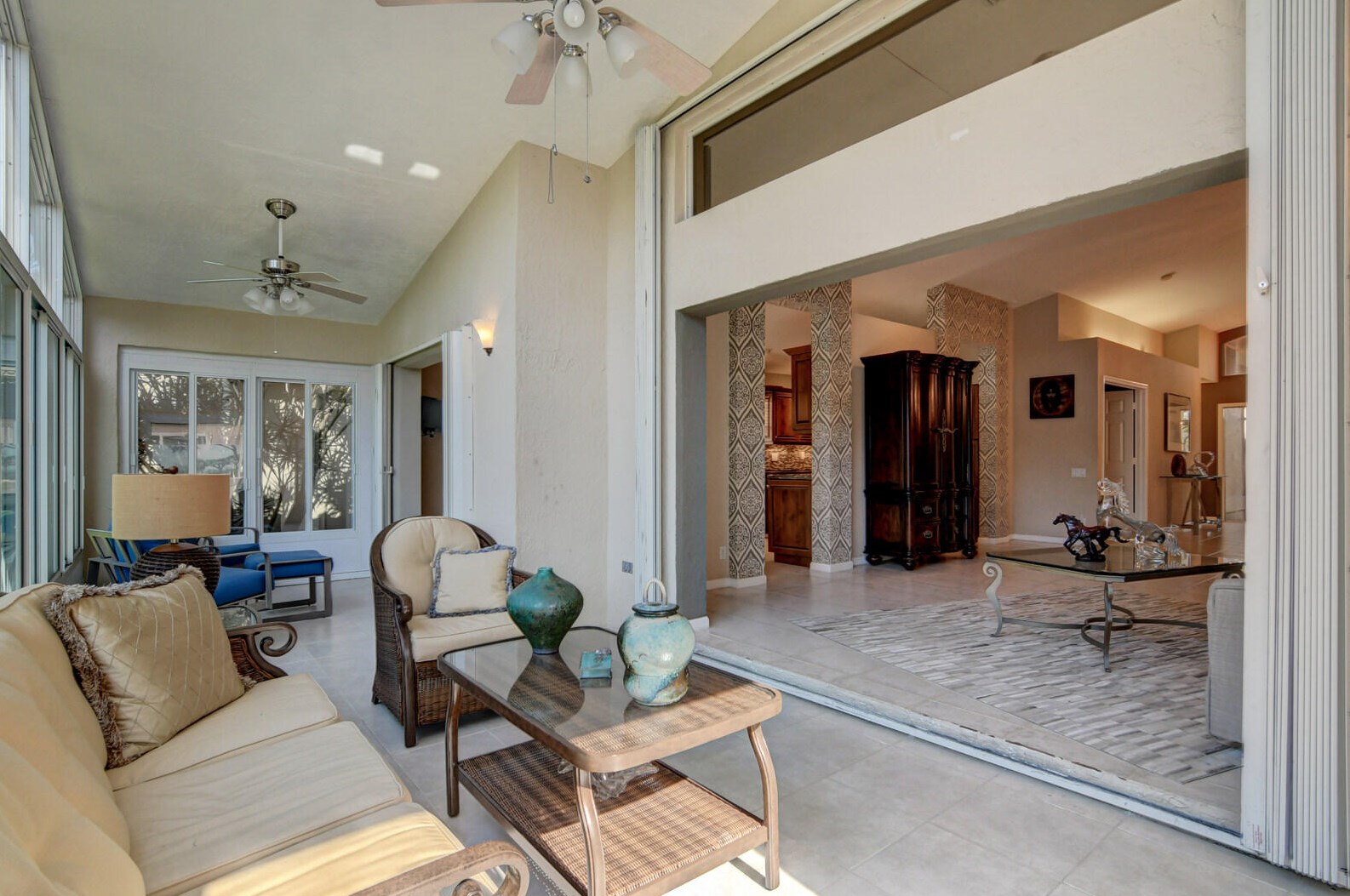 6590 Maybrook Rd, Boynton Beach FL 33437-6411 exterior